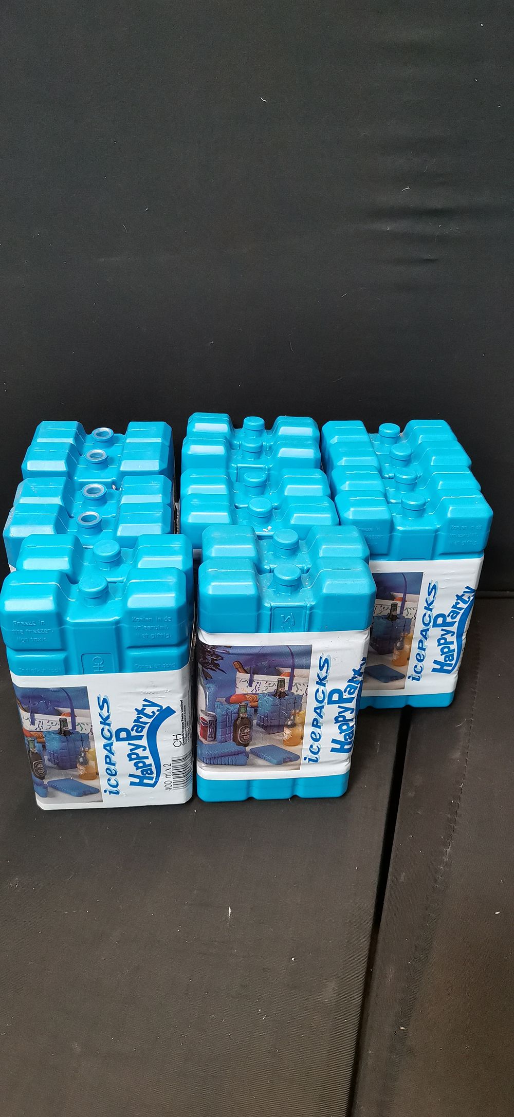 Lot 567: Five Brand New, Unused, Twin-Packs of Happy Party Reusable 400ml Plastic Ice Packs