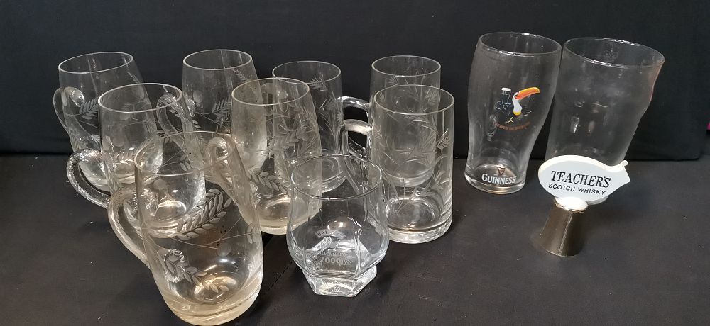 Lot 568: A Collection of Vintage Etched and Branded Barware including Teacher's Scotch Whisky and Guinness Advertising Items. COLLECTION ONLY