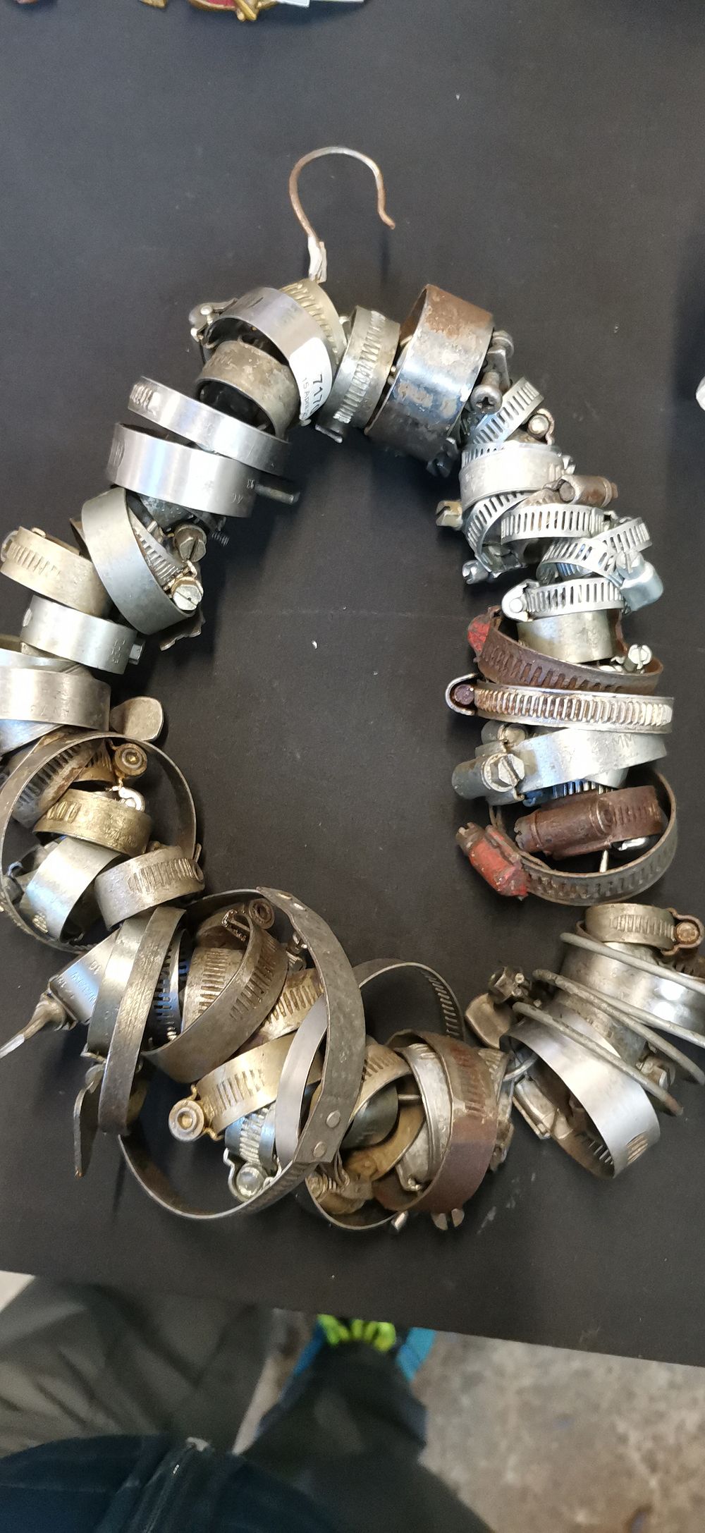 Lot 533: Quantity of Mixed Sizes Jubilee Clips