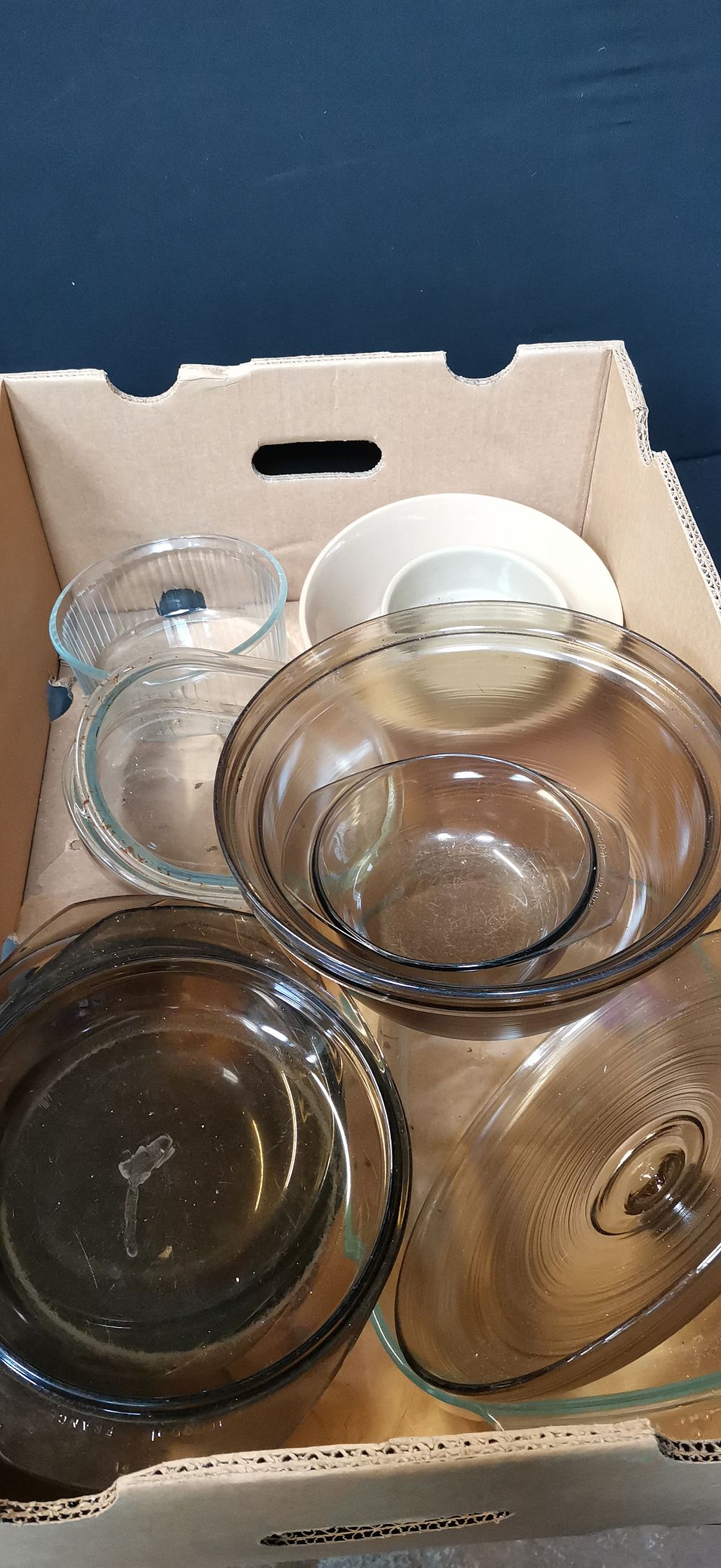 Lot 575: An Assortment of Vintage Amber Tempered Glass Cookware and Ceramic Tableware