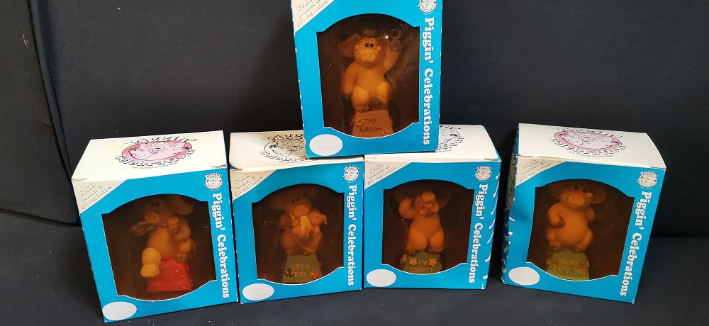 Lot 583: Five Piggin' Celebrations Figurines by David Corbridge