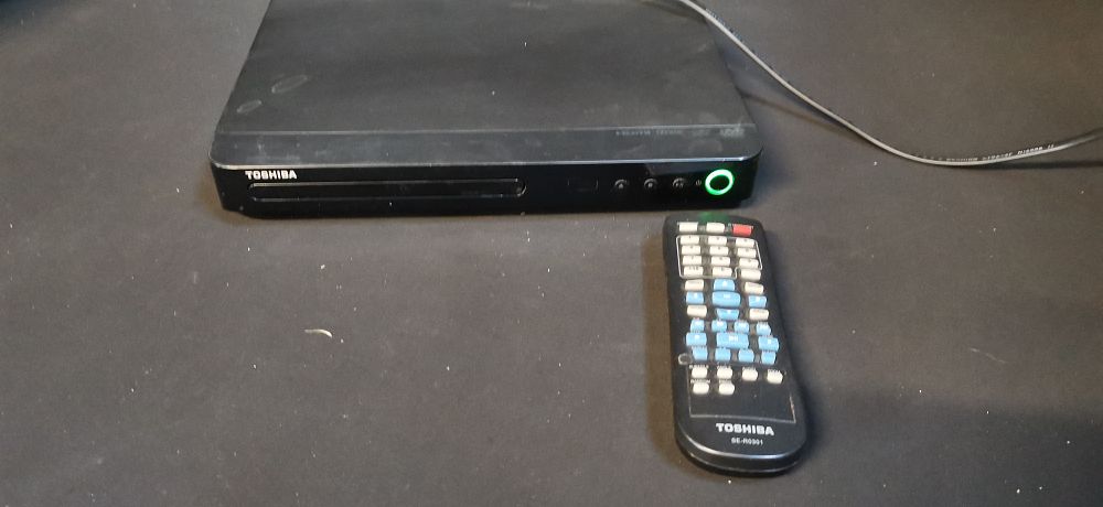 Lot 588: Toshiba SD3020KB DVD Video Player with Remote Control. Tested for Power