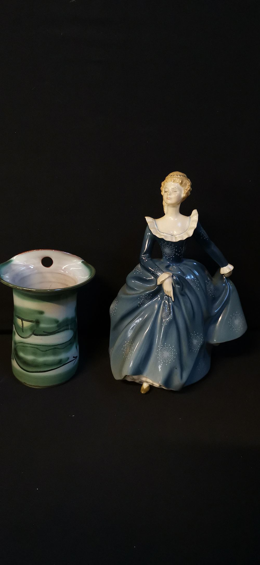 Lot 592: Two Ceramic Items Comprising a Royal Doulton Fragrance HN 2334 Bone China Figurine and a Tintagel Pottery Wall Pocket