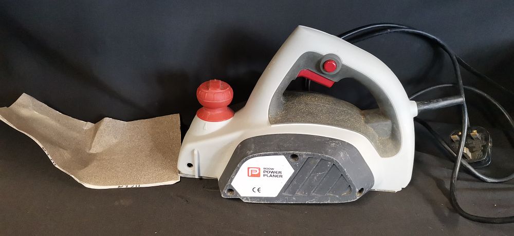 Lot 600: Performance Power NLH800PP 800W Electric Power Planer. COLLECTION ONLY