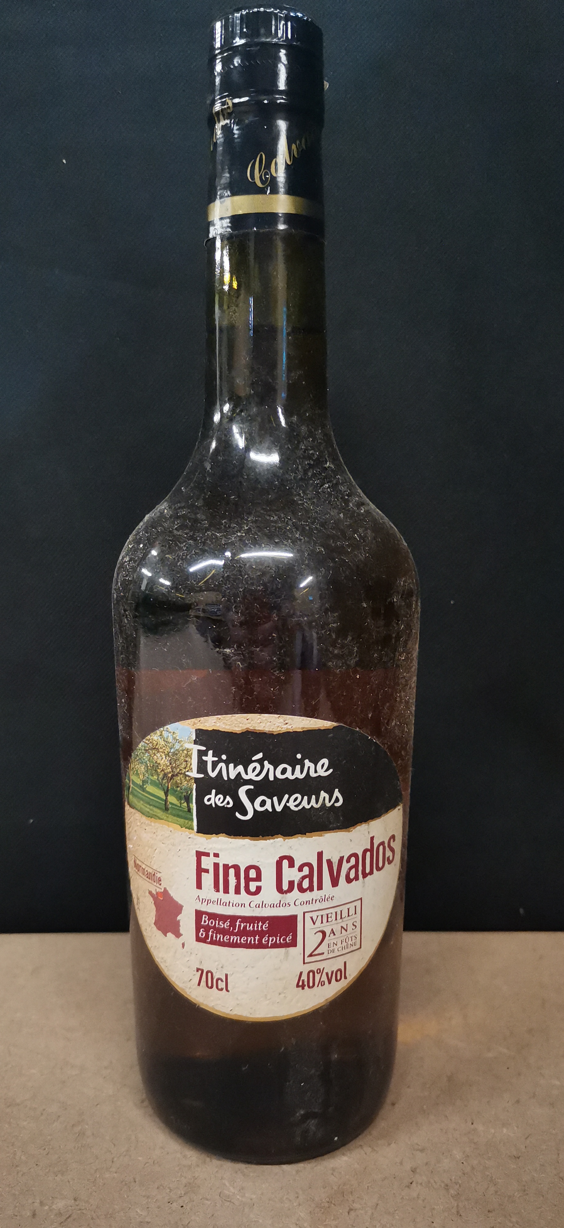 Sealed Itinéraire des Saveurs Fine Calvados Produced by Distillerie Busnel 70cl 40% vol