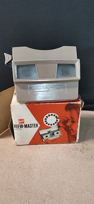 GAF View-Master Model G Stereoscopic Viewer with Original Box