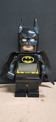 LEGO DC Comics Super Heroes Batman Minifigure Digital Alarm Clock Model 9005718