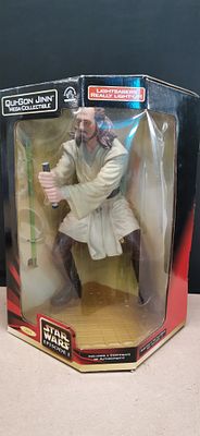 Star Wars Episode I Qui-Gon Jinn Mega-Collectible Figure by Applause