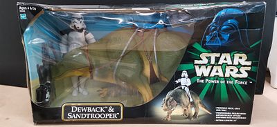 Hasbro Star Wars Power of the Force Action Collection Dewback and Sandtrooper Set