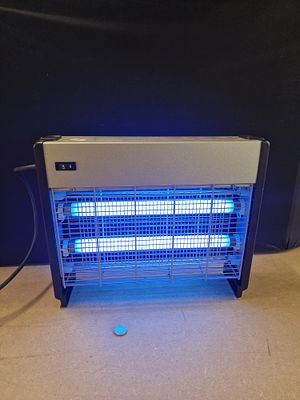 An Electric Indoor Bug Zapper with Dual UV Tubes