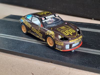 Scalextric Hornby 1:32 Scale Porsche 911 GT3R UPS Worldwide Express Livery Slot Car