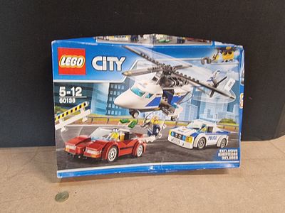 LEGO City High-speed Chase Construction Set Number 60138