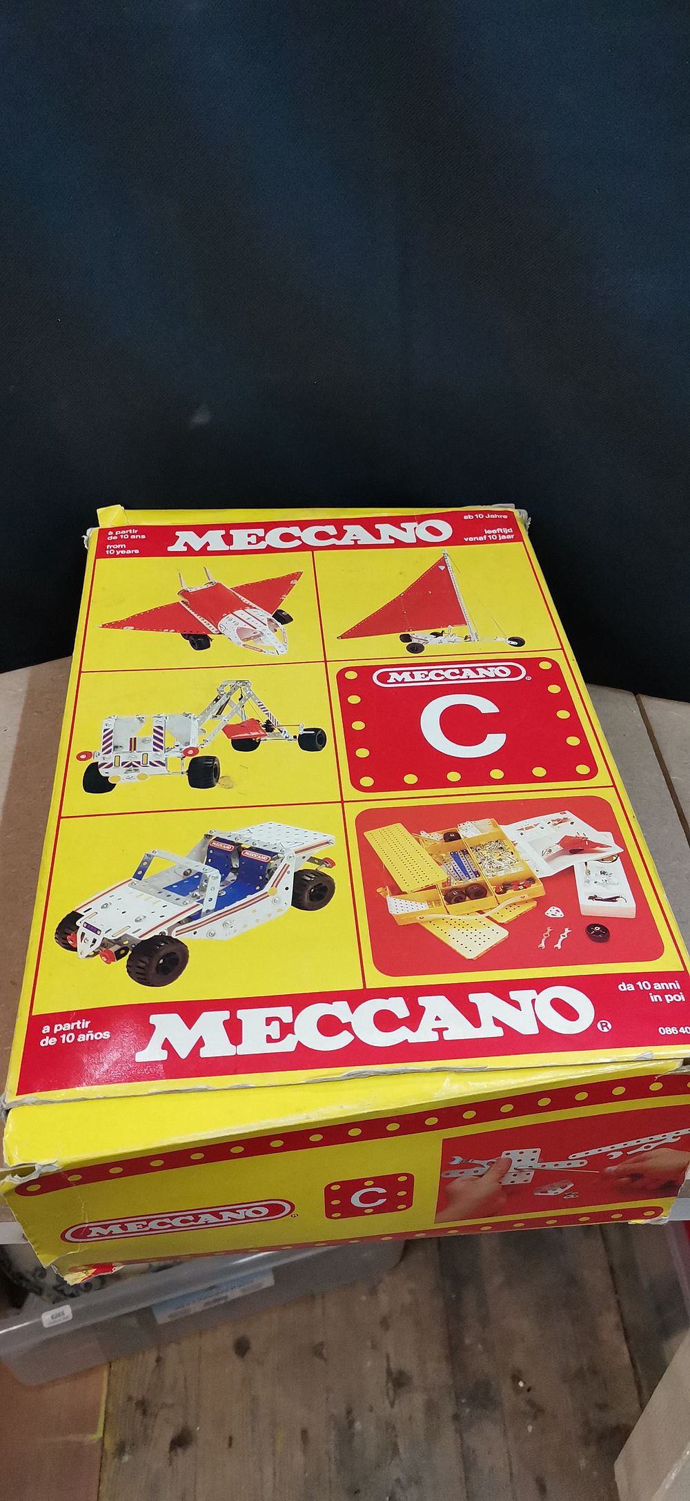 A Boxed Vintage Meccano Construction Set C. Unchecked