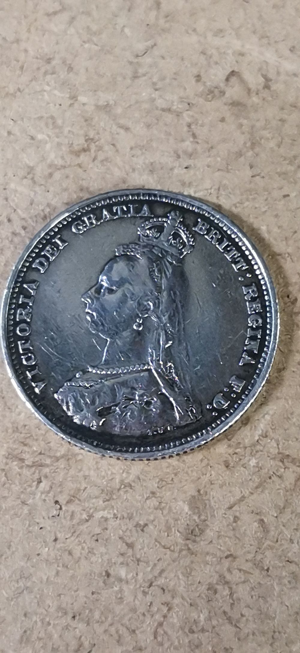 Lot 167: UK 1887 Queen Victoria Silver Shilling