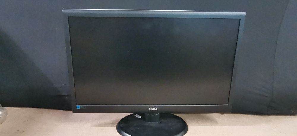 Lot 173: AOC e2250Swda 21.5-Inch Full HD LED-Backlit LCD Computer Monitor