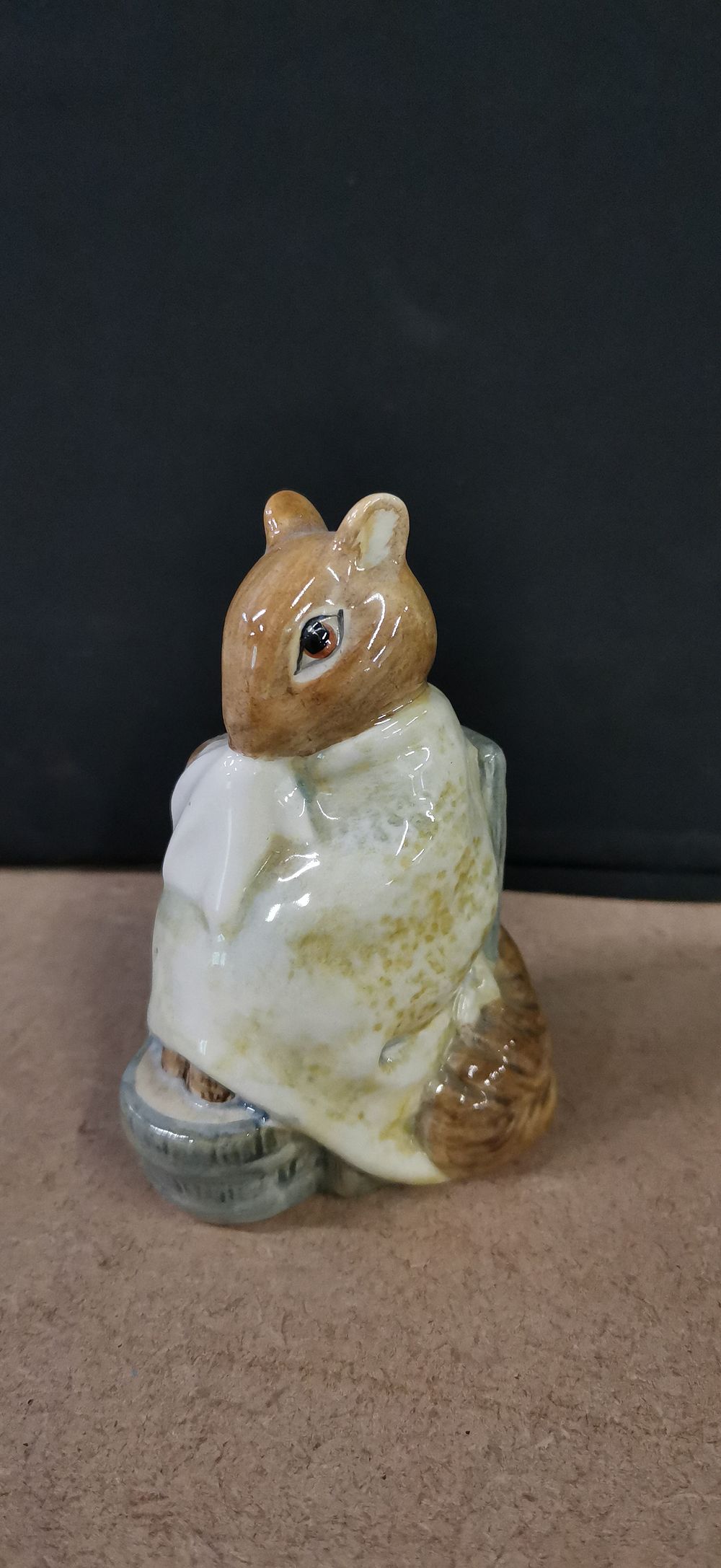 Lot 192: Beswick Beatrix Potter Chippy Hackee Ceramic Figurine