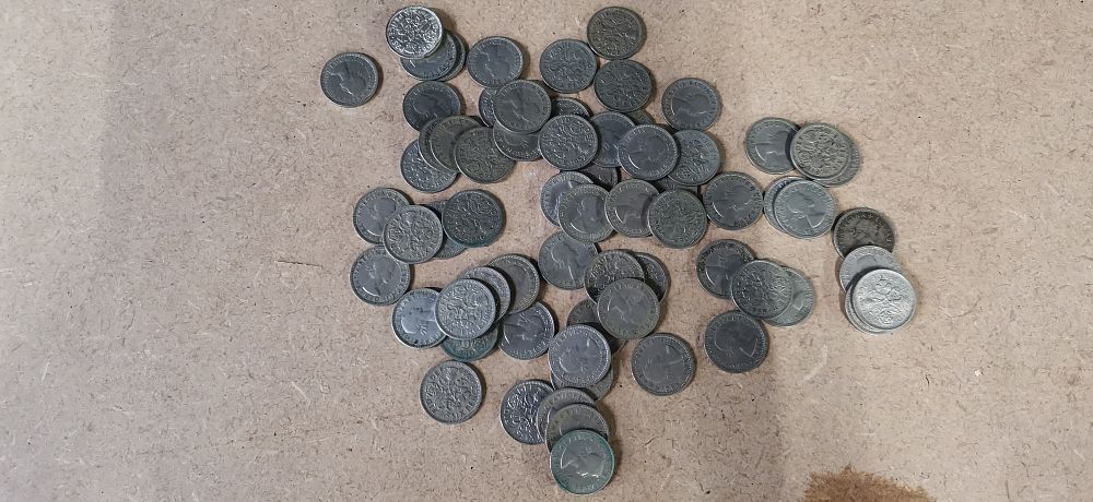 Lot 211: A Collection of UK Elizabeth II Pre-Decimal Cupro-Nickel Sixpence Coins, 1953-1967