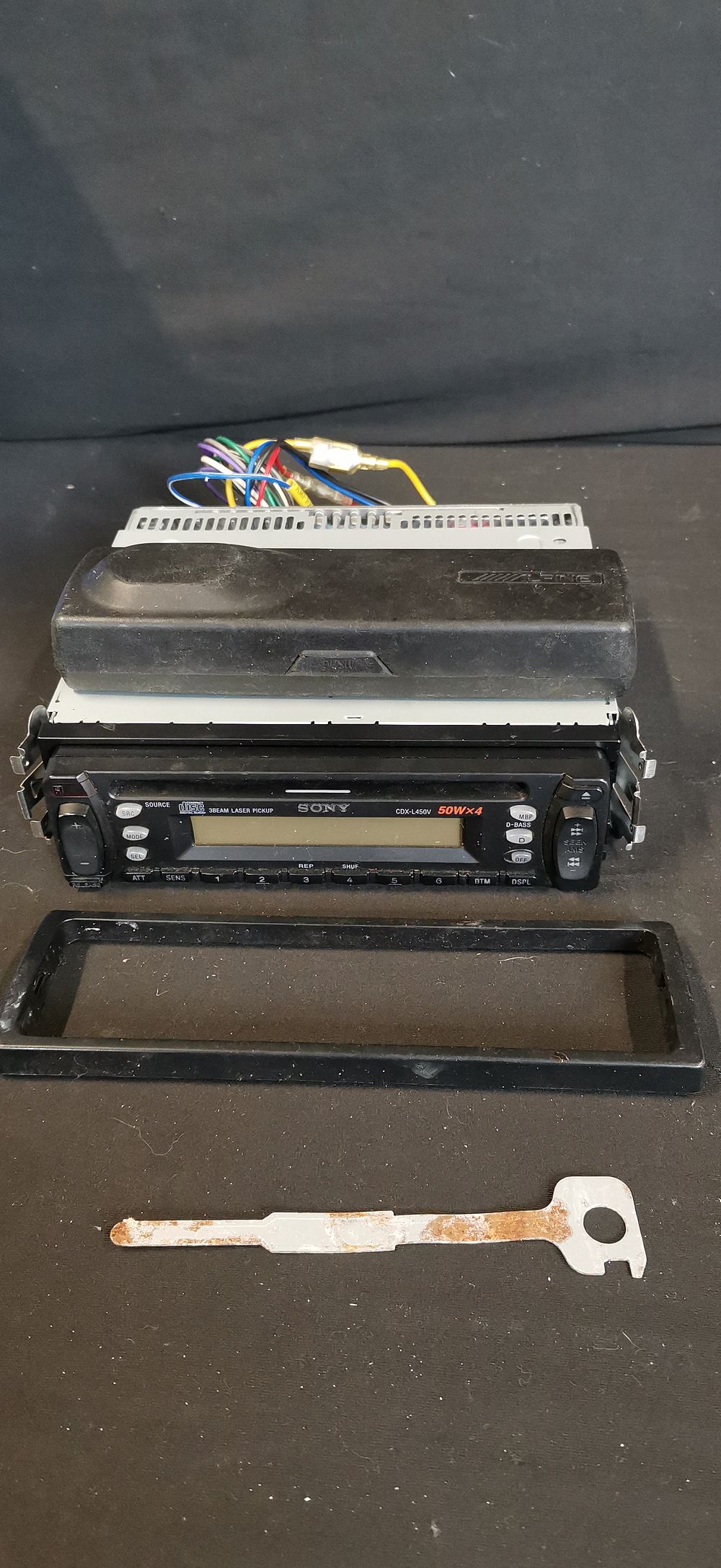 Lot 286: Sony CDX-L450V Car CD Player with Wiring and Accessories