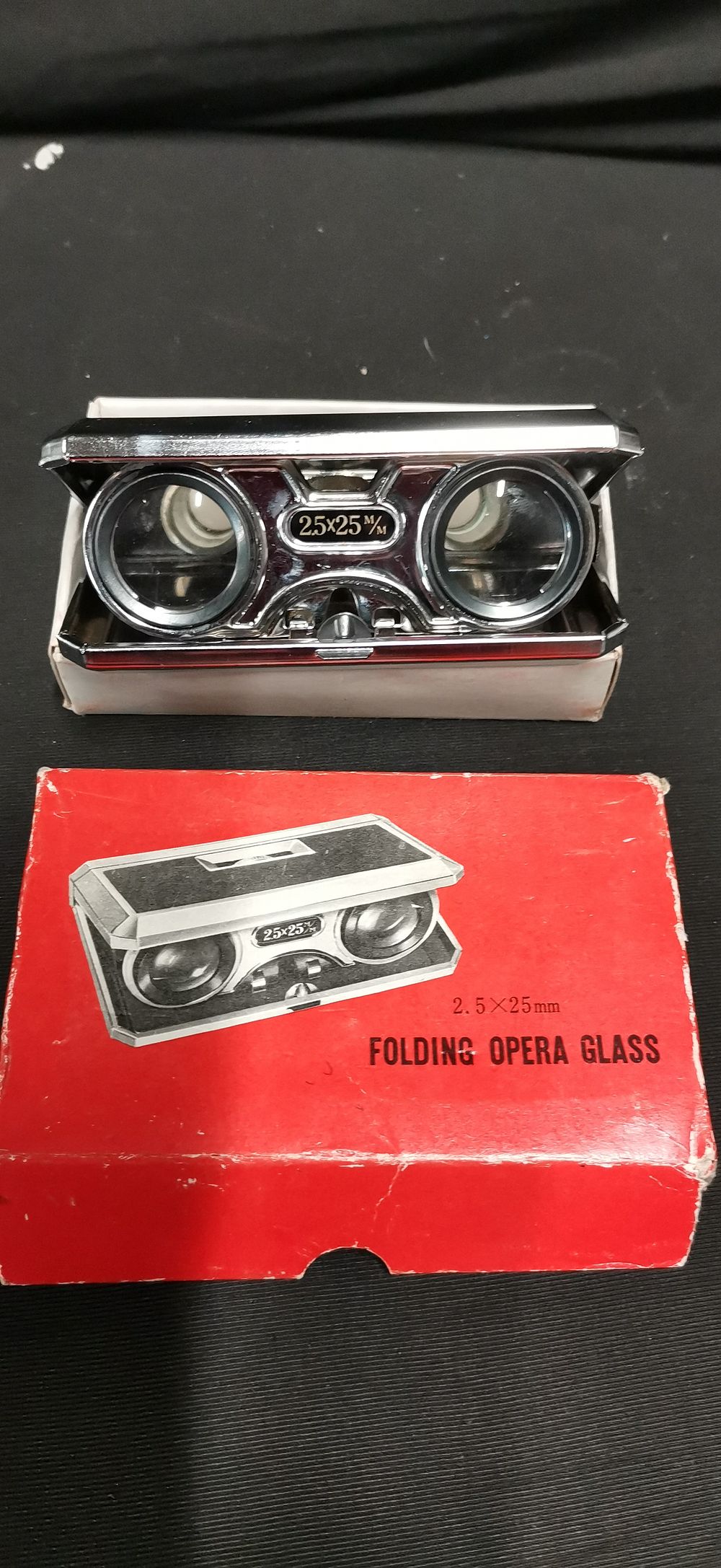 Lot 288: A Pair of Vintage Chrome Plated Folding Opera Glasses with Original Box