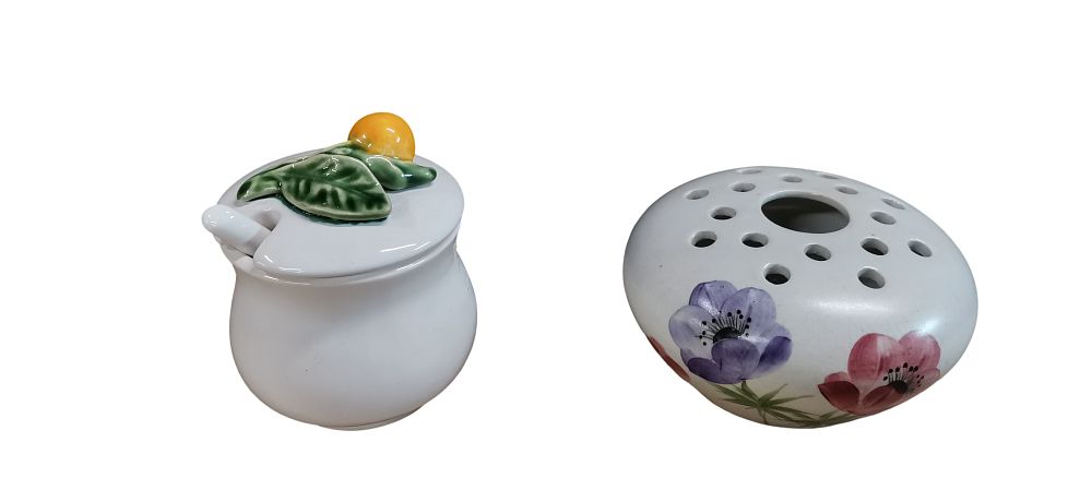 Lot 497: Two Ceramic Items Comprising a Bordallo Pinheiro Condiment Pot and an E. Radford Rose Bowl