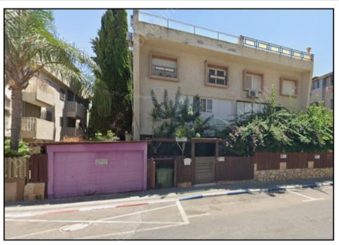 י. דאובר ושות' משרד עוה"ד | מכירה  חוזר | התמחרות אינטרנטית - דירת טריפלקס ברחוב בורוכוב בבת ים