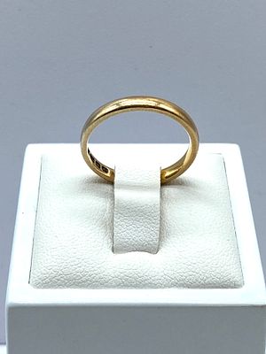 A 22ct yellow gold wedding band, 3.4 grams in weight approx, size M, 2.5mm wide