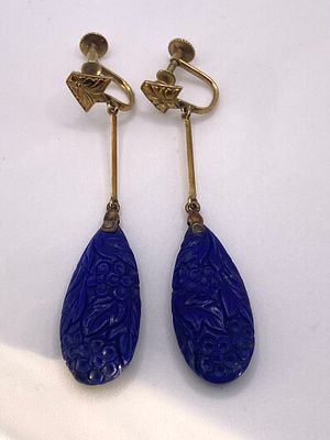 A pair of 14ct yellow gold blue lopaz drop earrings, 8.7 grams approx weight, 48mm drop, lopaz 