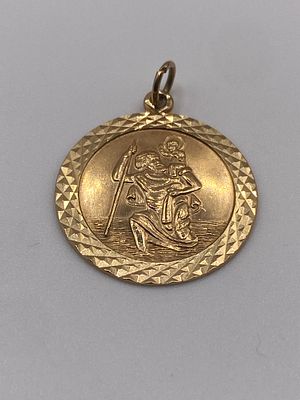 A 9ct yellow gold St Christopher pendant, no chain, 1.4 grams in weight approx,