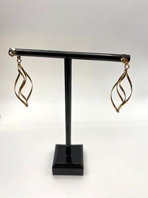 A pair of 9ct yellow gold drop earrings, approx weight 2.6 grams, 50mm drops, one of the 