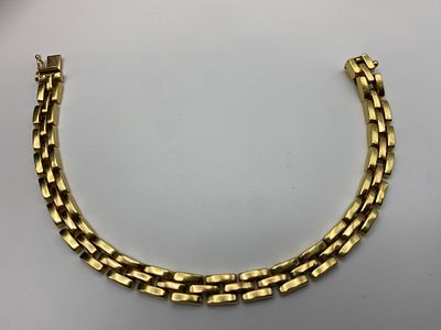 An 18ct yellow gold bracelet, lovely heavy bracelet, 16.4 grams approx weight