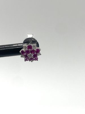 A pair of 18ct white gold ruby & diamond set daisy stud earrings, approx weight 2.8 grams, in 