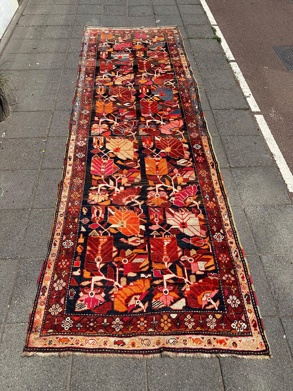 Karabakh. A vintage Karabakh carpet, hand-knotted, circa 1940. Dimensions: 420*134 cm .