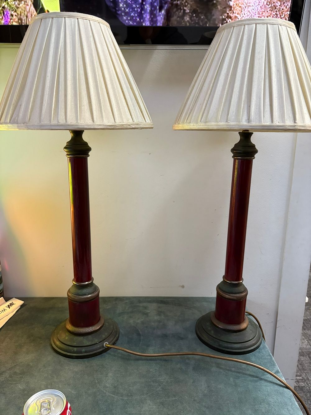 Lot 291: Pair of heavy good quality metal table lamps