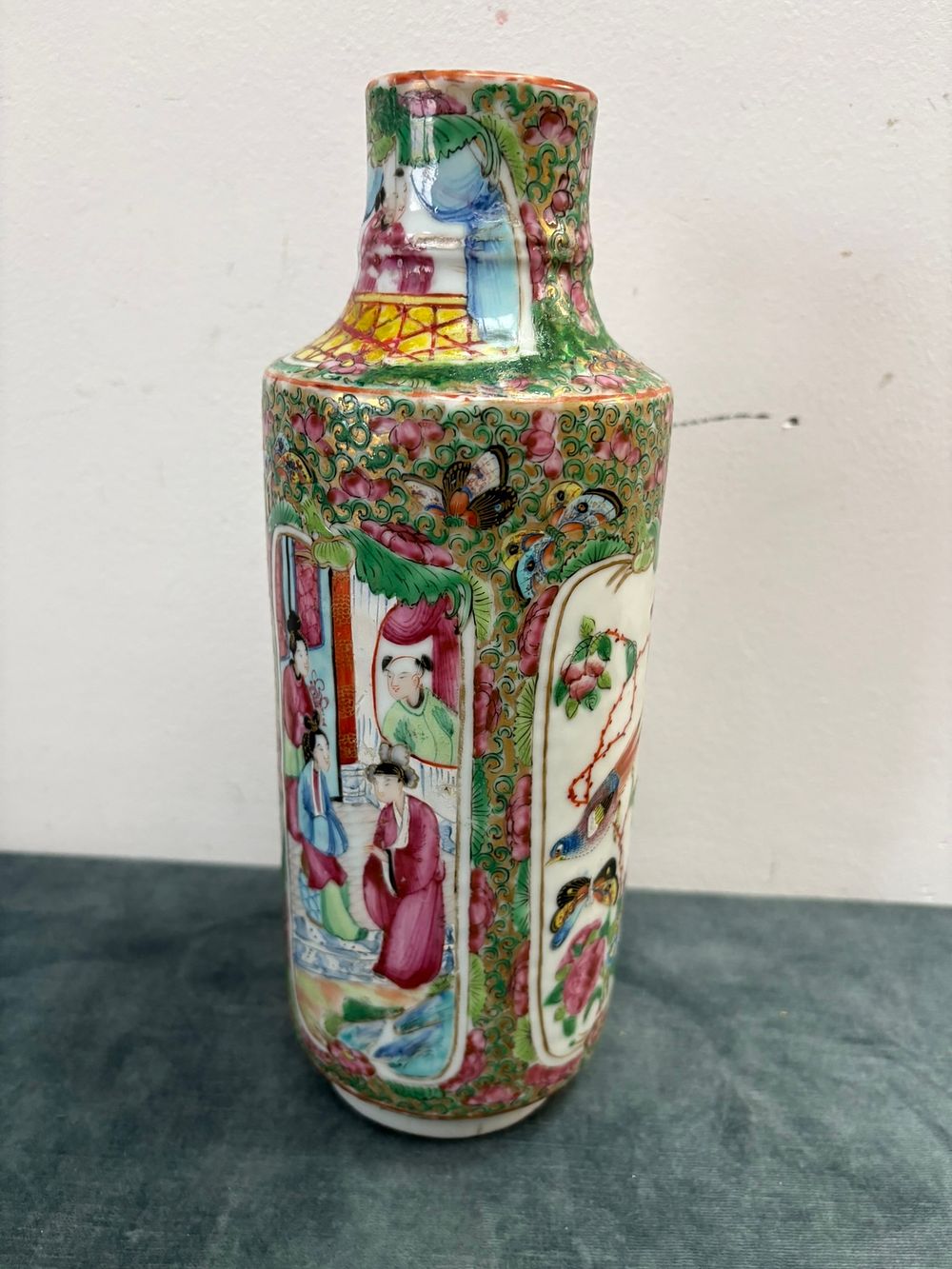 Lot 357: Antique Chinese Famille Rose vase - a/f