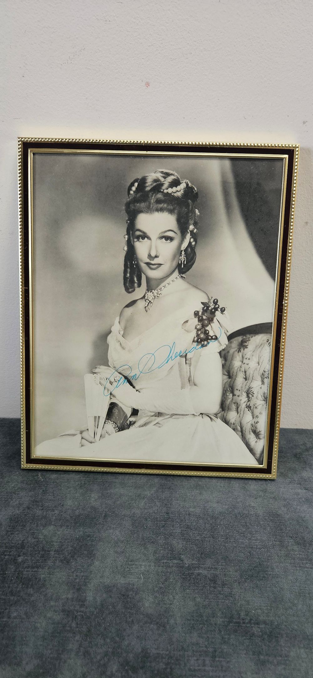 Lot 438: Vintage photograph signed/ autographed and framed - Ann...