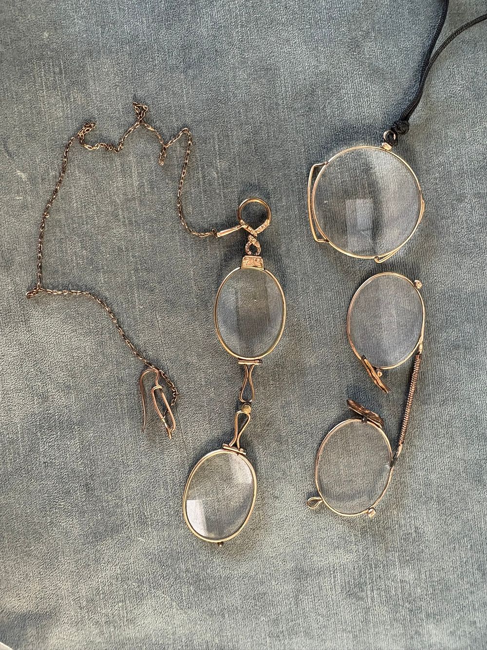 Lot 500: 3 x Vintage glasses/ monocle