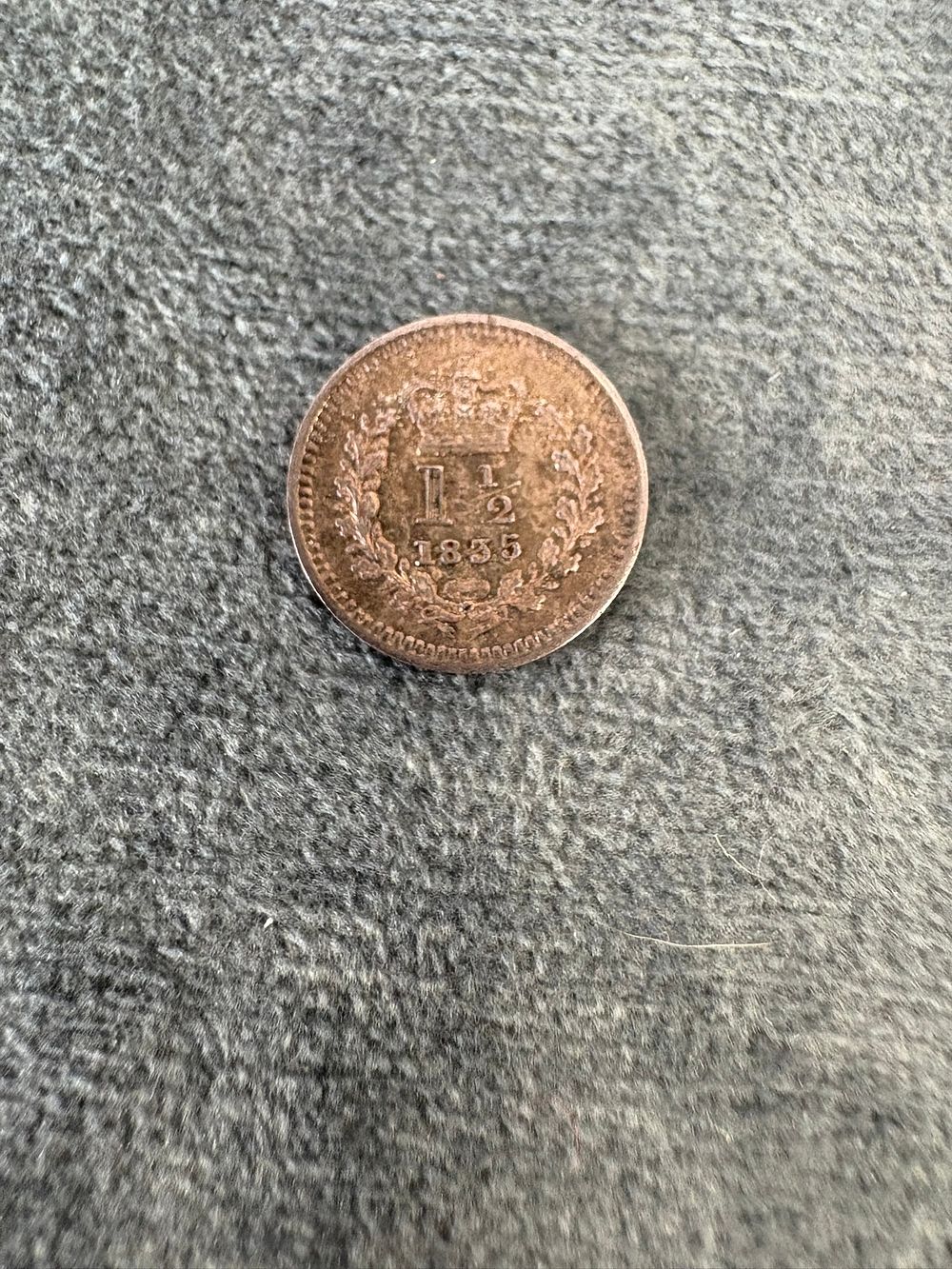 Lot 532: 1835 1 1/2 pence