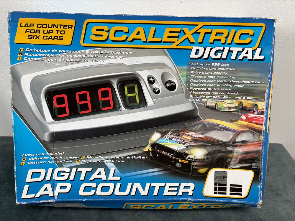 Lot 176: Scalextric Digital Lap Counter