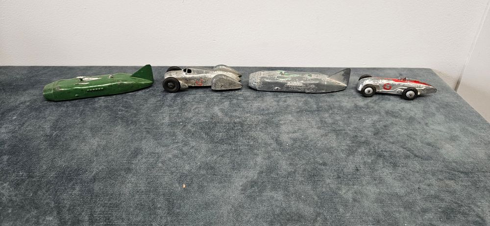 Lot 298: Dinky Toys "Thunderbolt" Streamlined Racing Car x 2,...