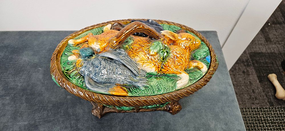 Lot 414: Minton Majolica game pie dish/ tureen