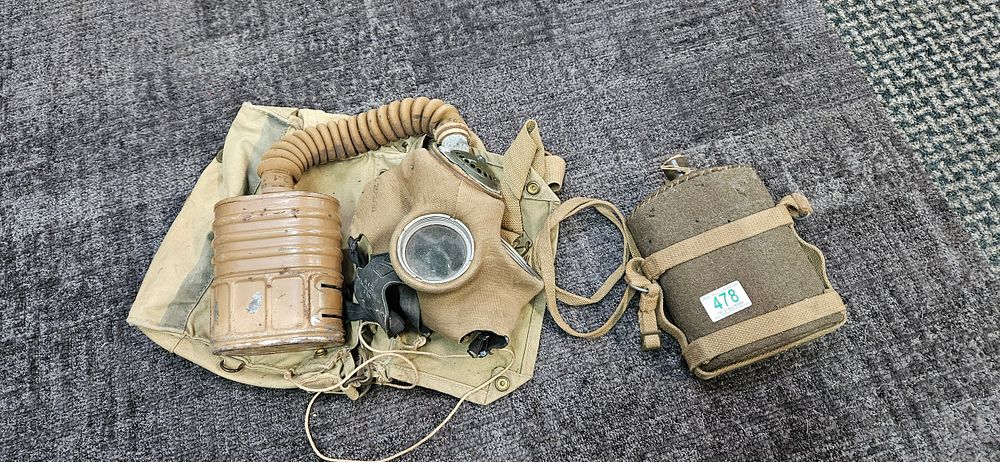 Lot 478: WWII British Army GSR General Service Respirator Gas...