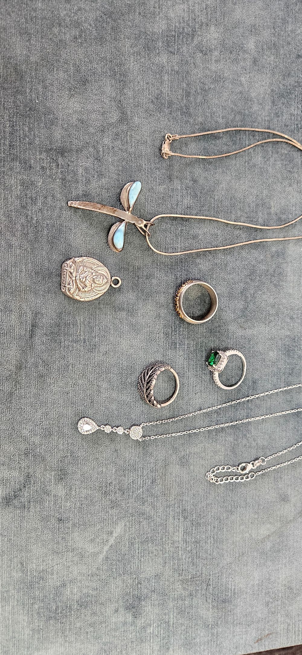 Lot 528: Collection of silver 925 jewellery including necklaces and...