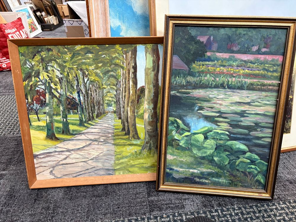Lot 752: 2 x Oil paintings on board