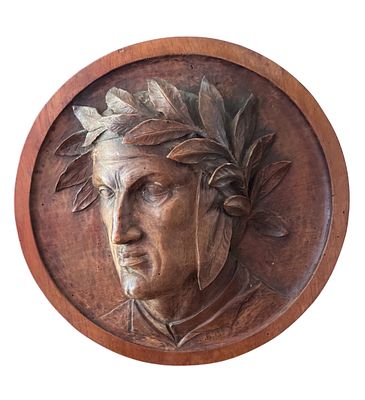 Dante Alighieri. Low-relief wooden sculpture, 19th century, depicting Dante Alighieri. 