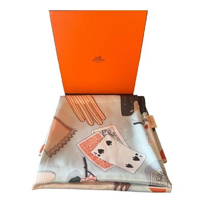 HERMES "GANTS ET GANTERIE" SILK SCARF W/BOX. Elegant Hermes Paris silk scarf featuring the 