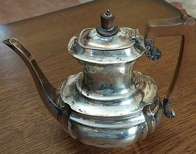 Кофейник. Серебро .925 498г Англия