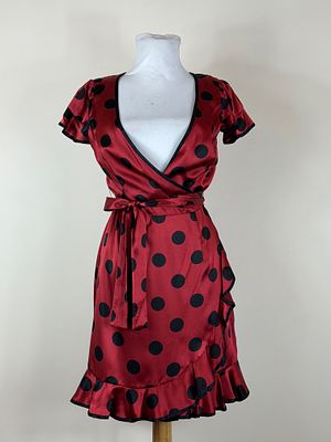 Betsy Johnson Deadstock Polka Dot Dress. w/ matching tie belt, approx. B 34" W 26" good 