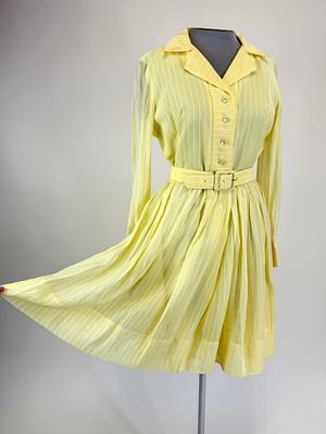 VINTAGE 1970s PINSTRIPE AFTERNOON DRESS. w/ original belt, B 36", W 28", some warping to belt 