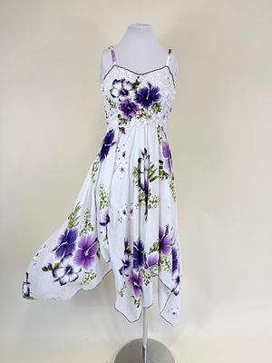 PRINTED & RUCHED SUMMER DRESS. B up to 40", good condition