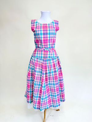 LANZ PLAID COTTON SUMMER DRESS, 1960s. B 34", W 26", w/ original belt, good condition, see photos